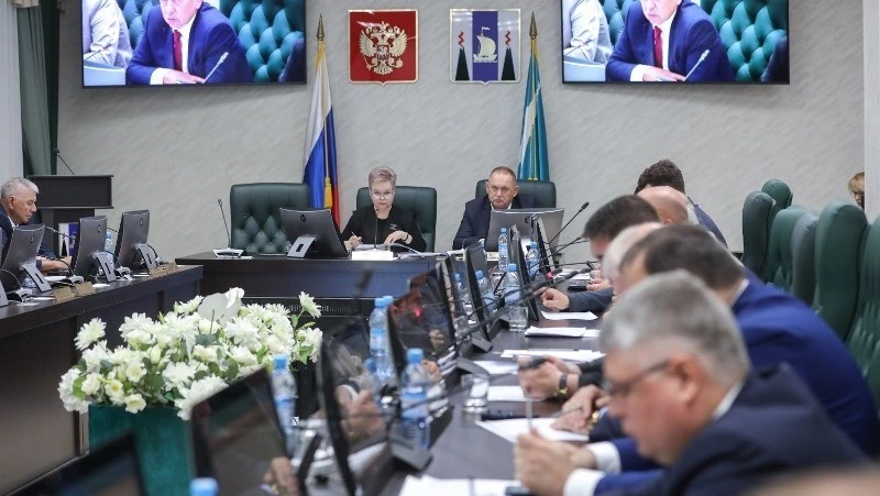 Сразу два региональных закона намерены изменить в Сахалинской области