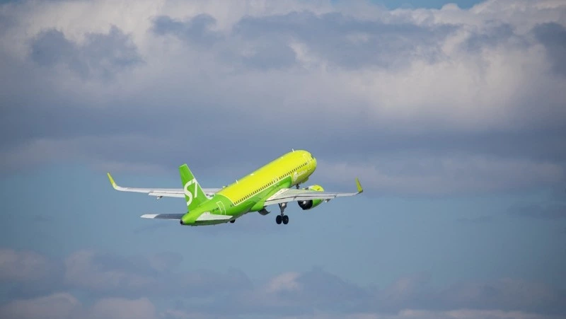 S7 отменяет все рейсы авиакомпании в Европу