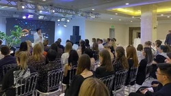 Школьникам Сахалина помогли выбрать профессию в рамках проекта «Вселенная возможностей» 