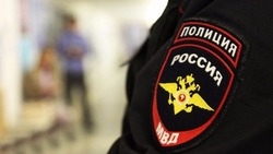 Таксист-иностранец предстанет перед судом за кражу чужого смартфона в Южно-Сахалинске