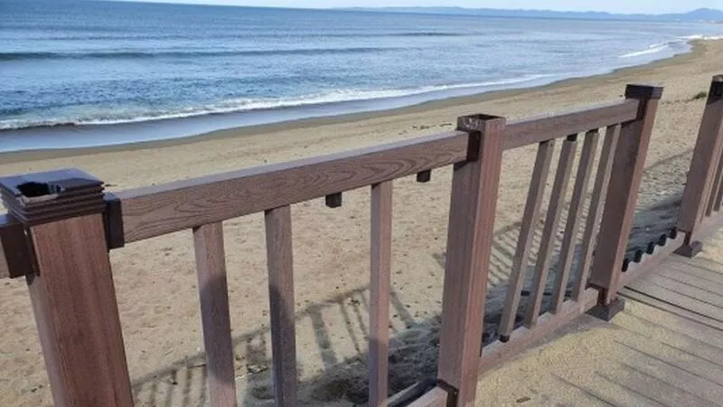 С подрядчиком разгромленной набережной в Охотском будут судиться