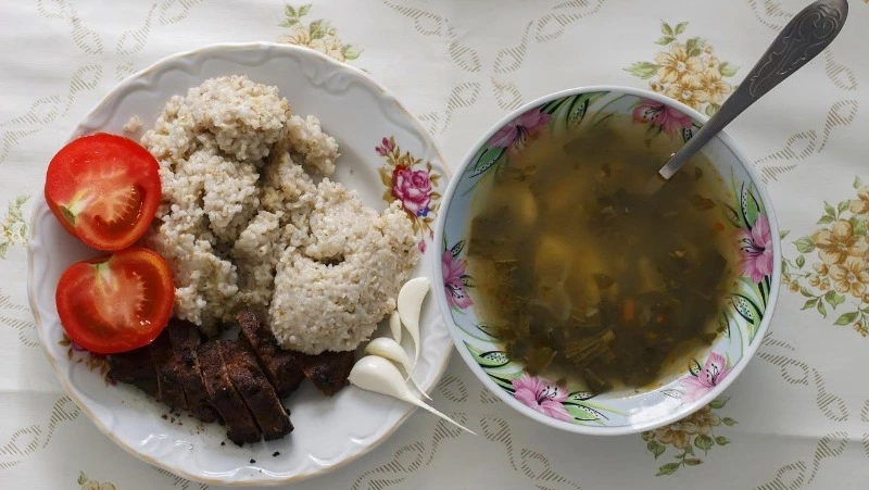 Сахалинские власти примут жалобы на качество питания в школах и детсадах