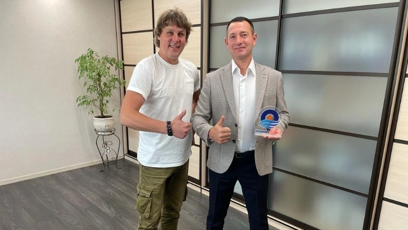 Премию Sakh.onLike за лучший паблик «ВК» вручили Сахалинскому техникуму сервиса