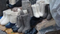 Сахалинцы «обрушили» рынок валенок и галош