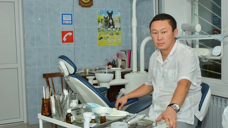 В Углегорск приехал стоматолог из Тюмени