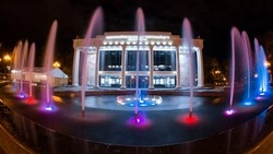 Билеты в театр подорожали по РФ: ситуация на Сахалине