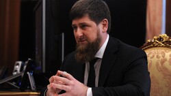 Кадыров призвал проверить на экстремизм слова правозащитника, дискутировавшего с Путиным