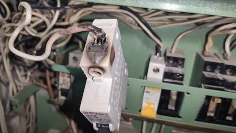 Детей и персонал эвакуировали из дошкольного учреждения в Шахтерске