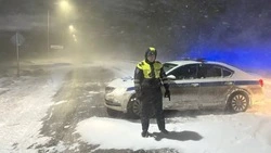 Участок трассы Троицкое — Новотроицкое перекрыли из-за метели