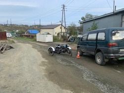 Пьяный подросток на мотоцикле сбил женщину в Долинске