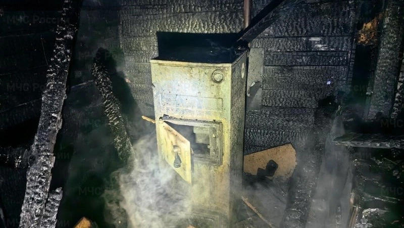 Бойлерная в частном доме сгорела дотла в Южно-Сахалинске