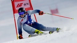 Четыре медали в один день: сахалинские горнолыжники блеснули на домашнем склоне в супергиганте