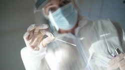 Коронавирус на Сахалине: почти 80 госпитализированных и одна смерть