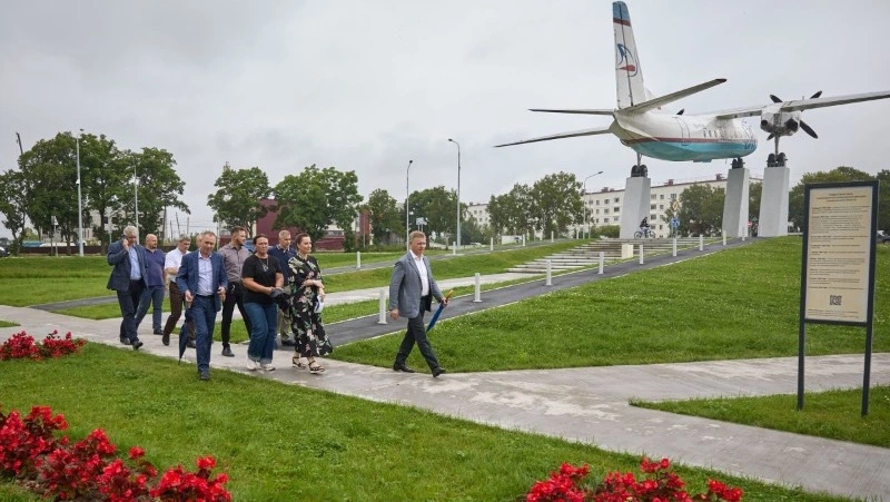 На пересечении проспекта Мира и улицы Ивана Куропатко обновят стелу и установят светофор