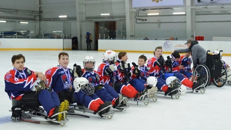 Команда «Сахалинские львята» победила на Всероссийском фестивале адаптивного хоккея