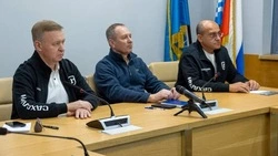 В Южно-Сахалинске усилили работу коммунальных служб из-за циклона