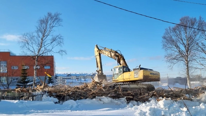 В Ногликах снесли 11 аварийных домов, освободив место для новостроек