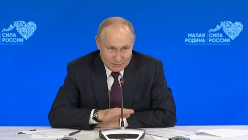 Владимир Путин оценил высокие темпы развития Сахалина