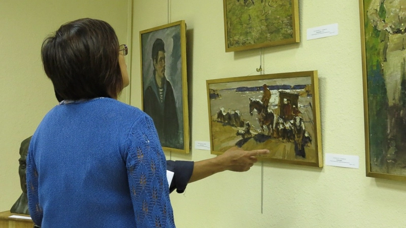 Военные портреты выставили в Сахалинском художественном музее