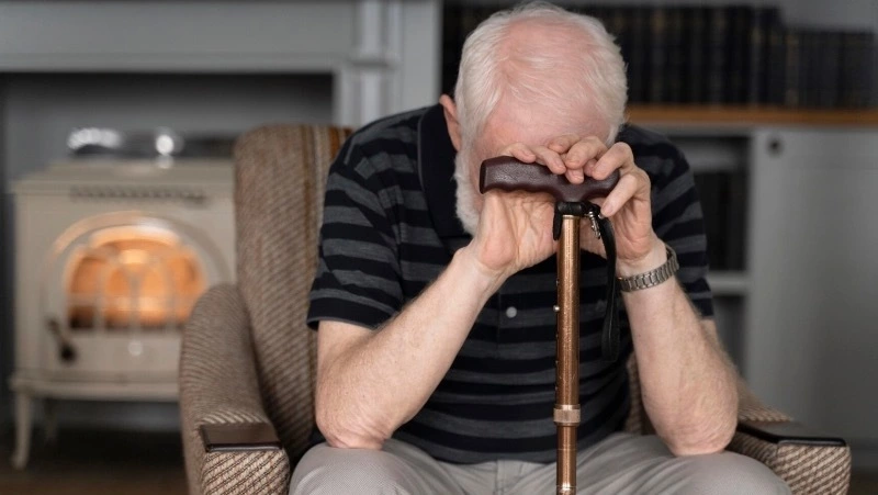 Пенсионер отдал мошеннику 7 млн рублей после разговора по телефону