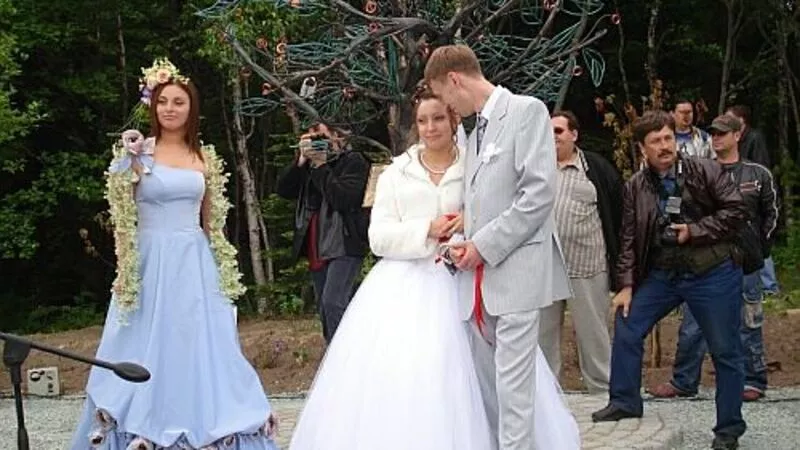 Рядом с Тремя Оленями найдены Два Медведя