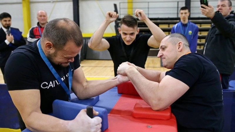 На Сахалине наградили спортсменов среди ветеранов СВО в окружном этапе «Кубка Защитников Отечества»