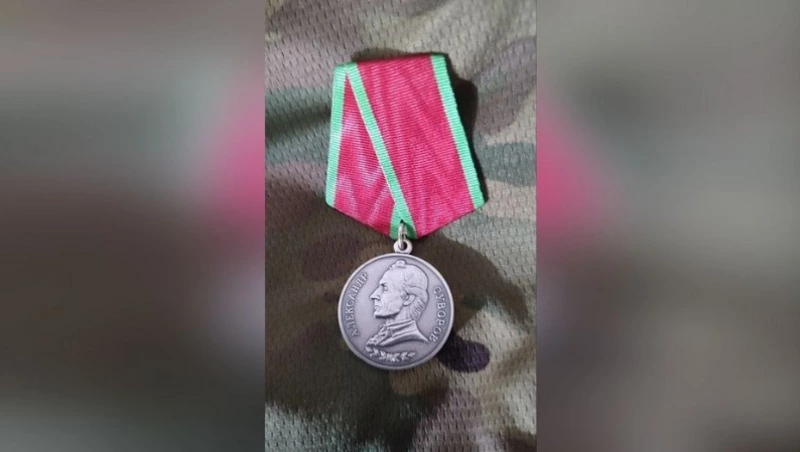 Сахалинца Александра Алешкина удостоили медали Суворова за мужество и отвагу на СВО