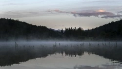 Выпавшего из лодки мужчину три дня ищут спасатели на Сахалине