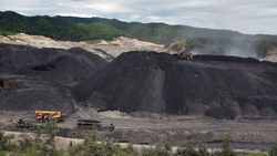 На Солнцевском разрезе Сахалина за полгода добыли 3,3 млн тонн угля