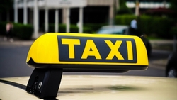 Водителей такси и каршеринга хотят идентифицировать по биометрии