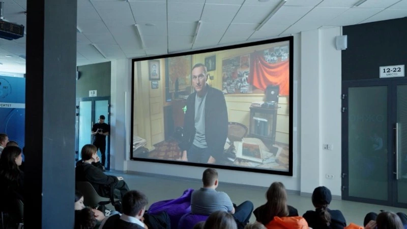 Документальные фильмы о фронтовиках-журналистах показали в Южно-Сахалинске 