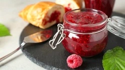 16 августа — День малинового варенья, Антон Вихровей, День памяти Элвиса Пресли