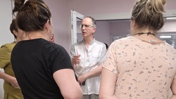 В Южно-Сахалинске для будущих мам провели экскурсию по перинатальному центру