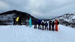 Туры на снегоступах стали одними из самых востребованных видов отдыха на Сахалине