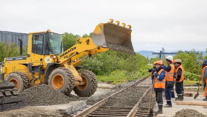 Объездную дорогу около ремонтируемого жд-переезда на проспекте Мира приведут в надлежащее состояние