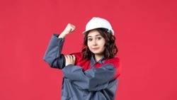 Школьники смогут бесплатно получить рабочую профессию в случае несдачи ГИА