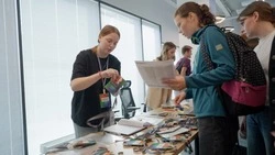 В Южно-Сахалинск прибыли волонтеры со всех уголков страны для работы на форуме «ОстроVа»