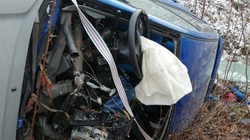 На Сахалине пенсионерка погибла в перевернувшемся на дороге автомобиле
