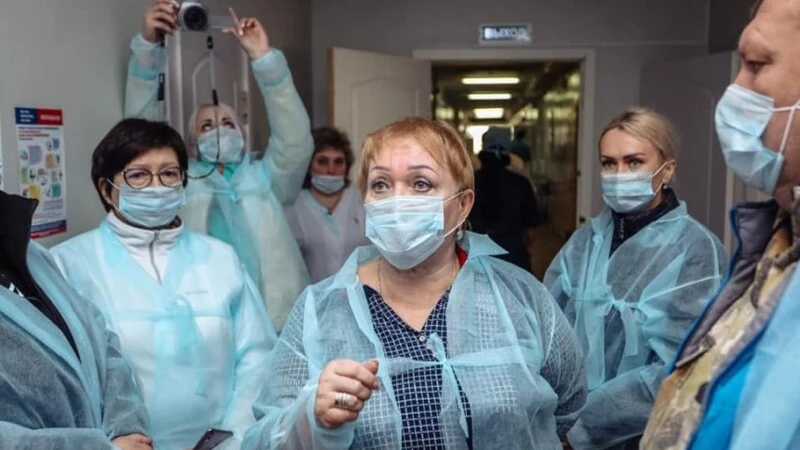 Наталья Захарчук раскритиковала размещение инфекционного отделения макаровской больницы