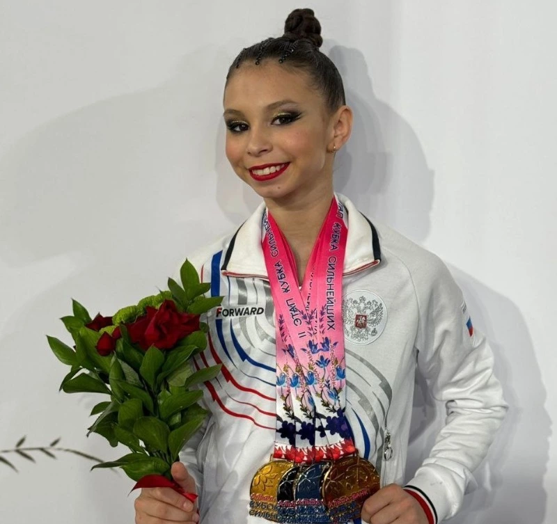 Гимнастка с Сахалина завоевала четыре награды на международном турнире