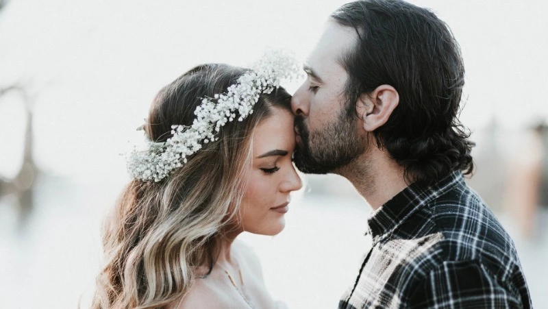 14 февраля — День святого Валентина: пары по всему миру говорят о своих чувствах