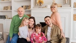 Мурашко: новое поколение россиян выглядит моложе своих родителей в их возрасте