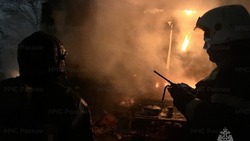 Пожар в СНТ «Солнышко» потушили в ночь на 25 января в Южно-Сахалинске