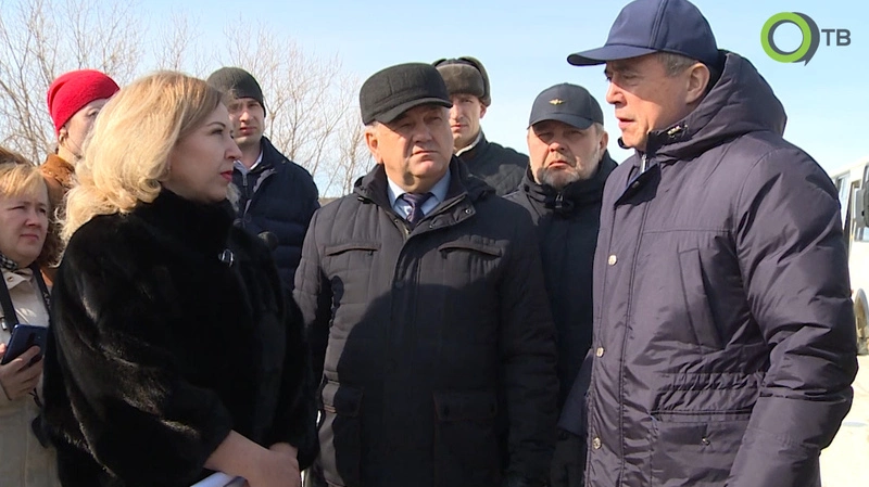 Валерий Лимаренко обсудил с охинцами их проблемы