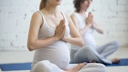 Бесплатные занятия йогой для беременных запустили в Аниве