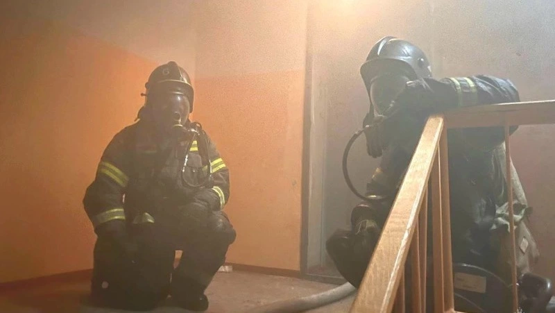 Загоревшийся жилой дом тушили в селе Такое