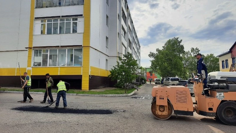 В Сахалинской области отремонтировали свыше 750 дворов 