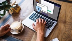 Киберэксперт рассказал жителям РФ о безопасности использования VPN-сервисов