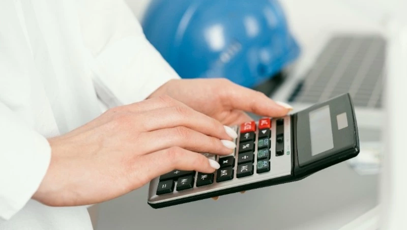 Перерасчет за отопление и горячую воду придет жителям Сахалина в ноябре-декабре