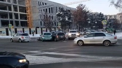 Массовое ДТП произошло в центре Южно-Сахалинска утром 4 декабря